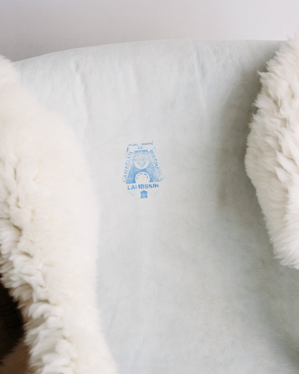 Large Canadian Sheepskin - shaggy white
